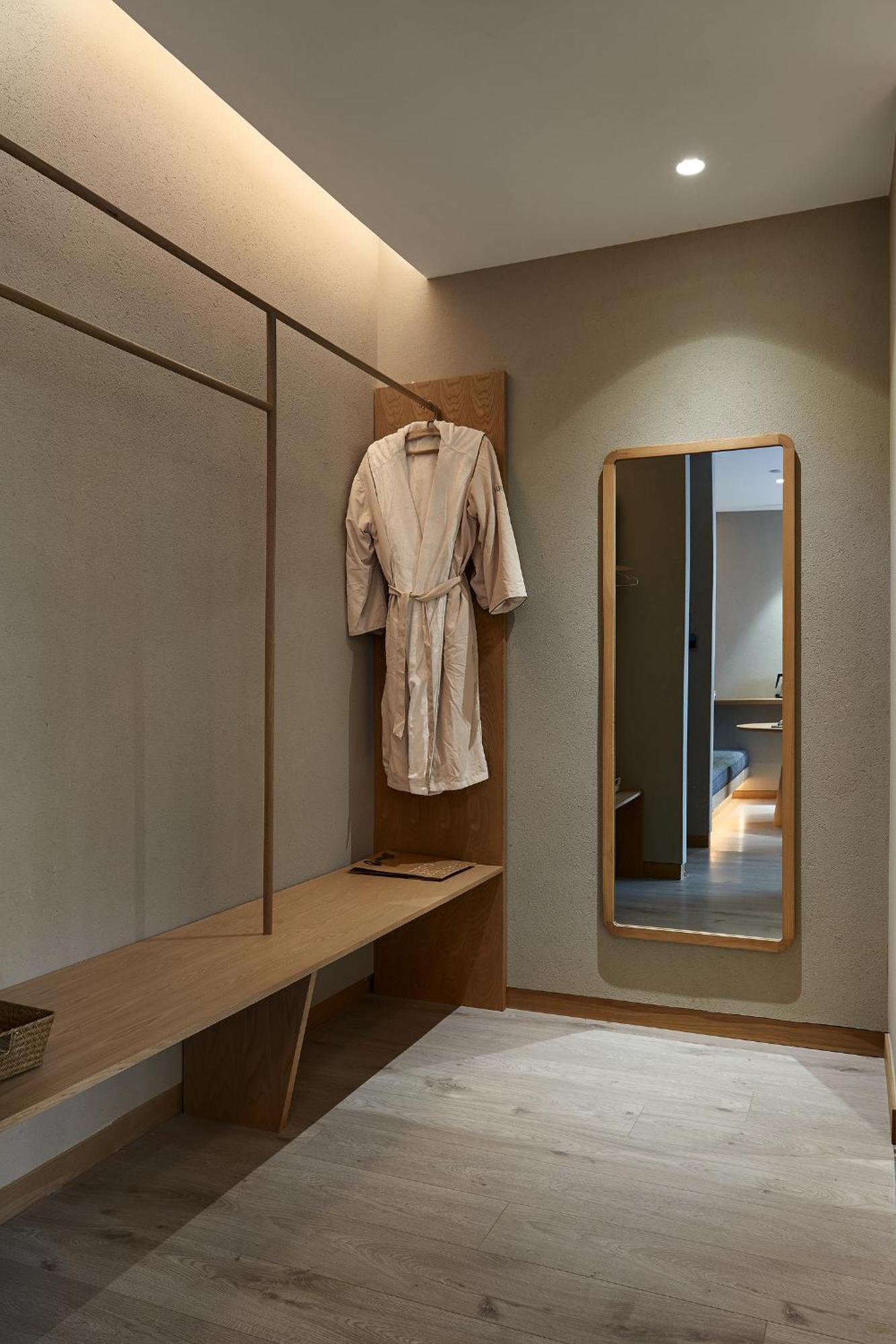 Ebo Hotel Hangzhou Wulin - 5 Mins Drive To The West Lake Eksteriør bilde