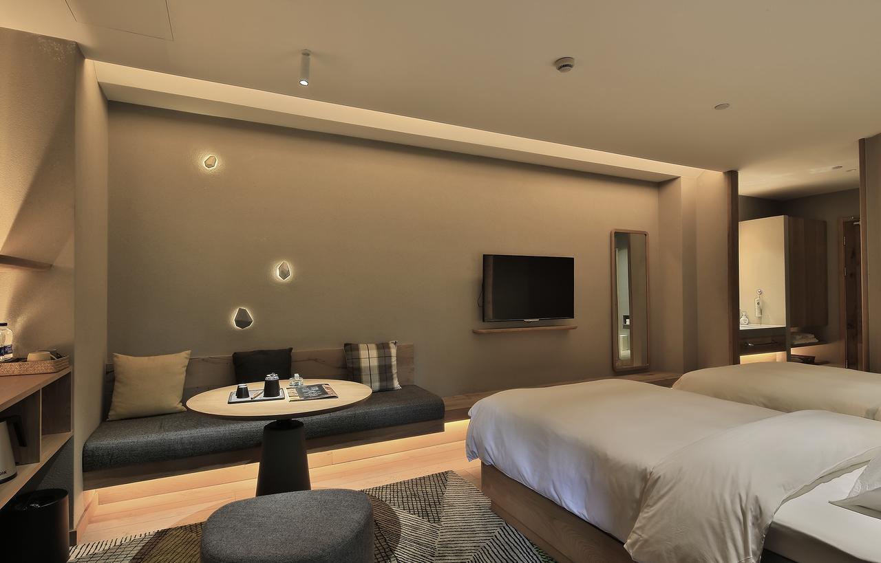 Ebo Hotel Hangzhou Wulin - 5 Mins Drive To The West Lake Eksteriør bilde